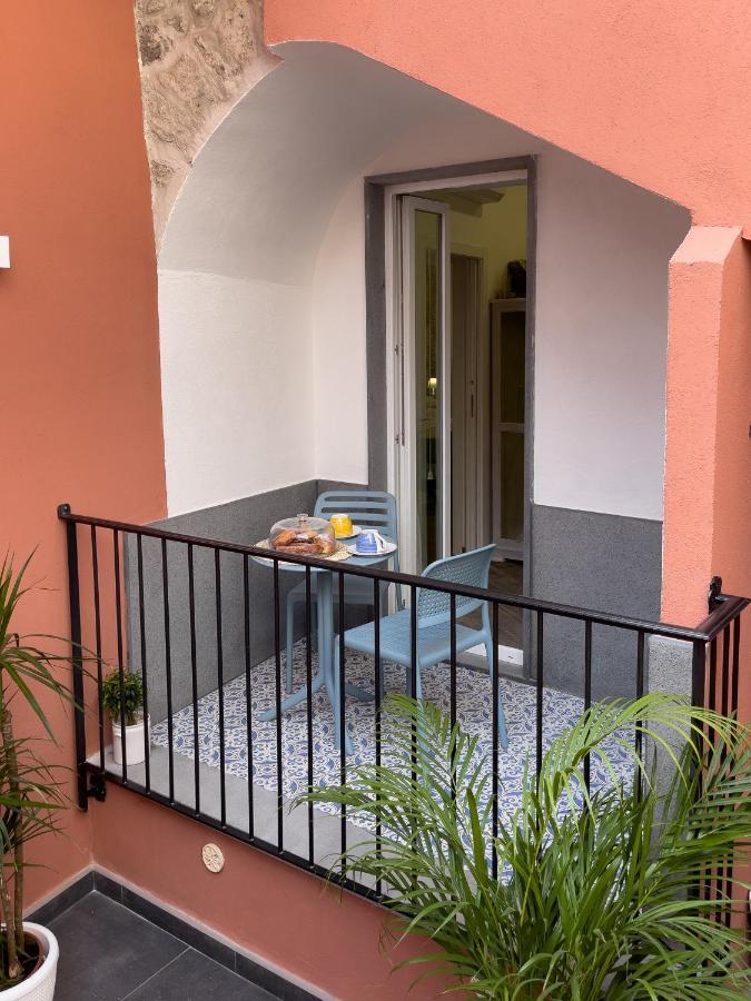 Emma Dimore Apartment Castellammare di Stabia Exterior photo